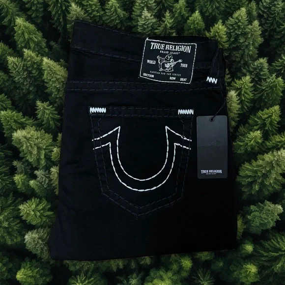 TRUE RELIGION BLACK JEANS